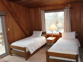 Pine Lodge Upstairs Bedroom