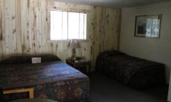 Motel Room 4-John Wayne (Basic Room)