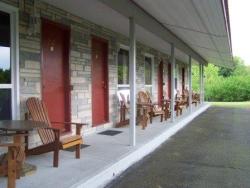  Cabin Style Pet friendly Rooms