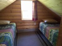 Cabin 4 bedroom 2